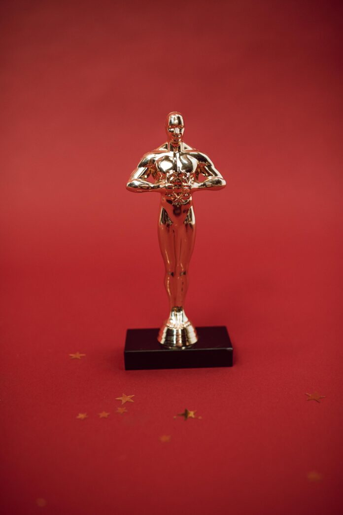 oscar trophy